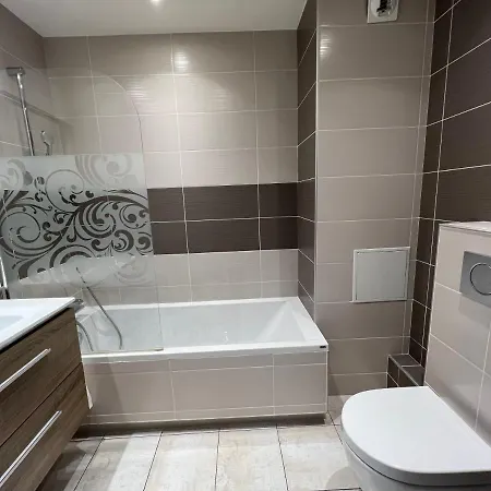 Spacious & Modern Flat Close To Parc Monceau Paris Exterior photo