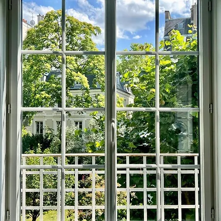 Spacious & Modern Flat Close To Parc Monceau Paris Exterior photo