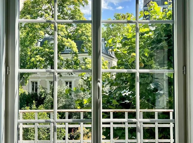 Spacious & Modern Flat Close To Parc Monceau