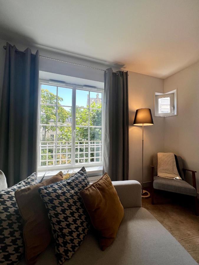 Spacious & Modern Flat Close To Parc Monceau Apartment *